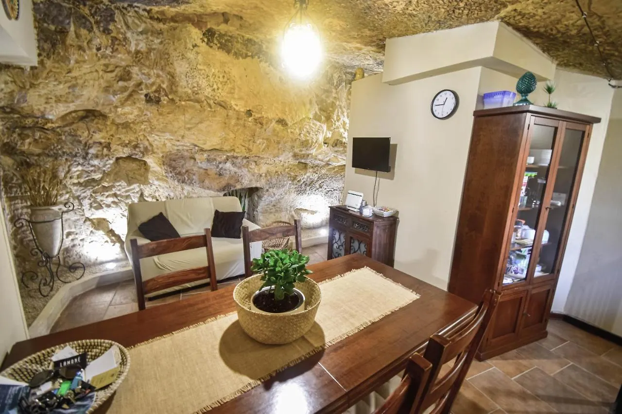 Casa vacanze Villa Domum In Petra Casa Nella Roccia Self Check - In Modica